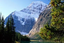 汉堡队扳平比分，耐心等待反击机会